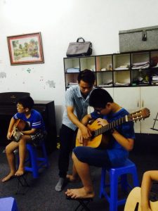 Học-guitar