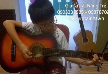 Học đàn Guitar bao lâu thì có thể chơi được?